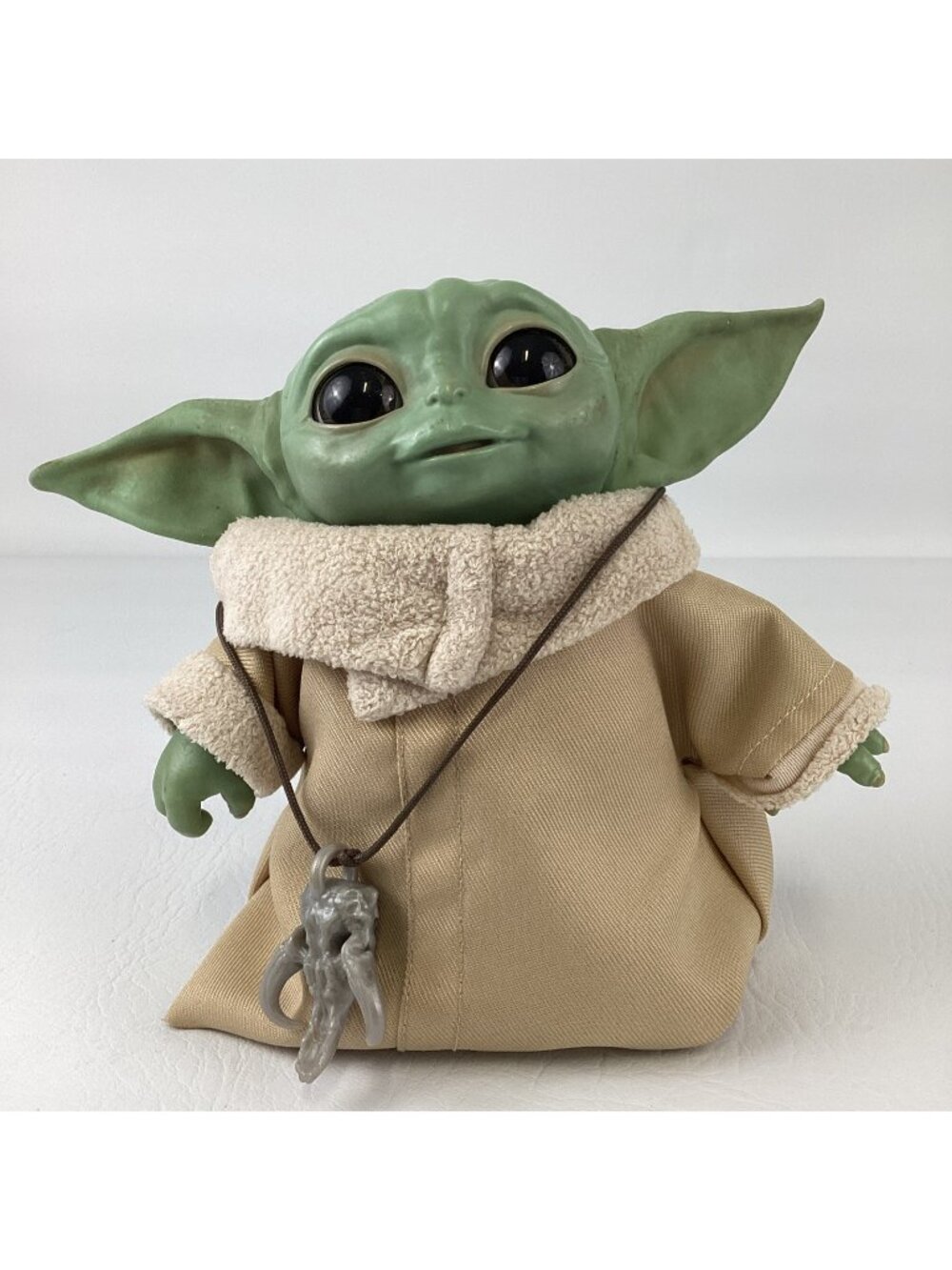 Hasbro Star Wars Grogu The Mandalorian The Child Animatronic Edition Toy 7" Doll